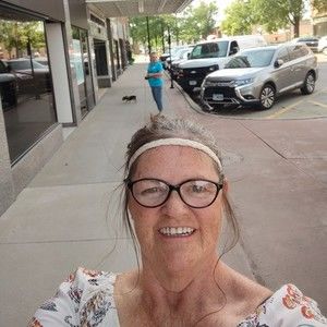 Meet your Posher, Luann